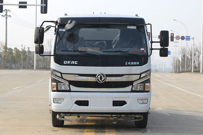 東風(fēng)大多利卡灑水車(chē)（有不上戶）（9方）